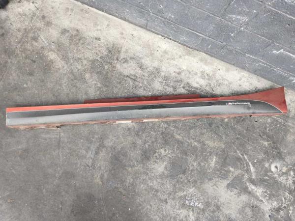 JUPE LATERALE GAUCHE BMW F21 - Vue 1